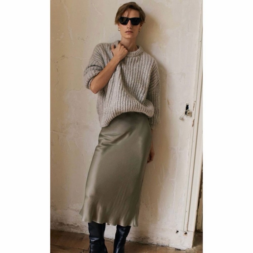 Mango Olive Midi Skirt - Picture 2 of 5